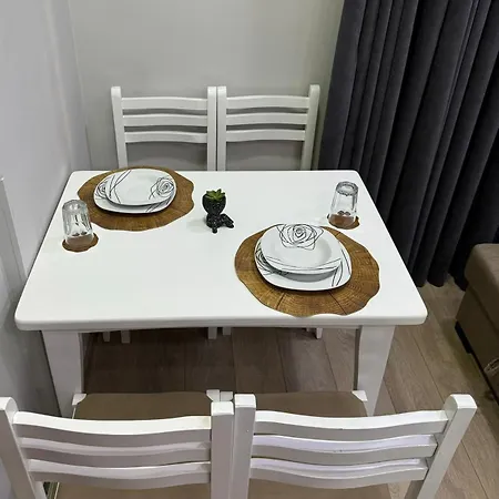 Center 2 Apartman Tirana